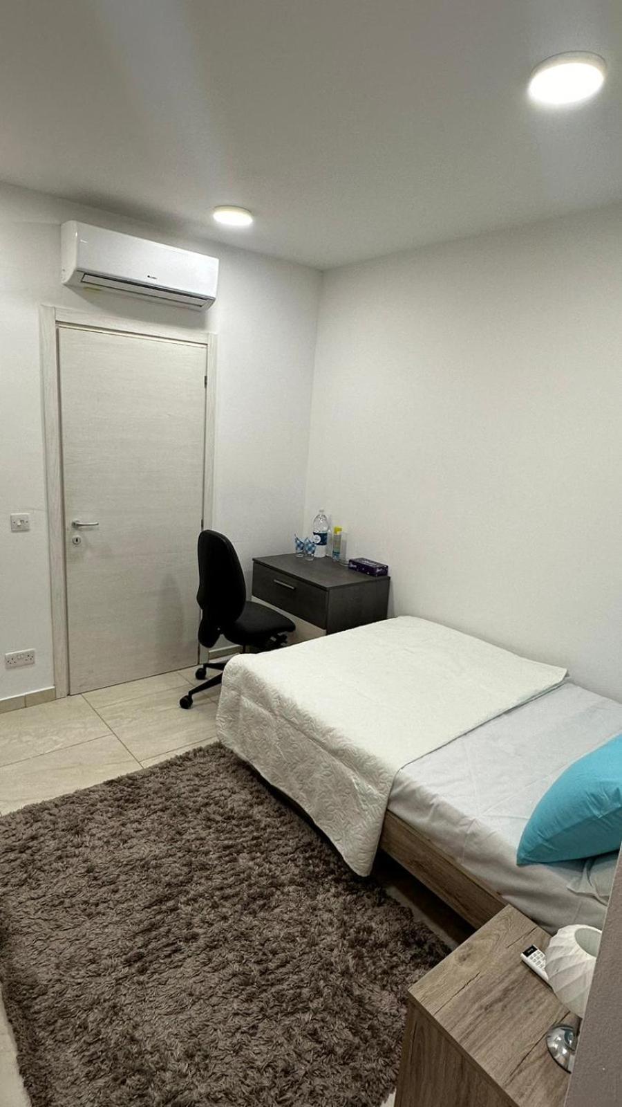 Your Elegant Home Away From Home Shared Apartment Only With Host Żebbuġ المظهر الخارجي الصورة