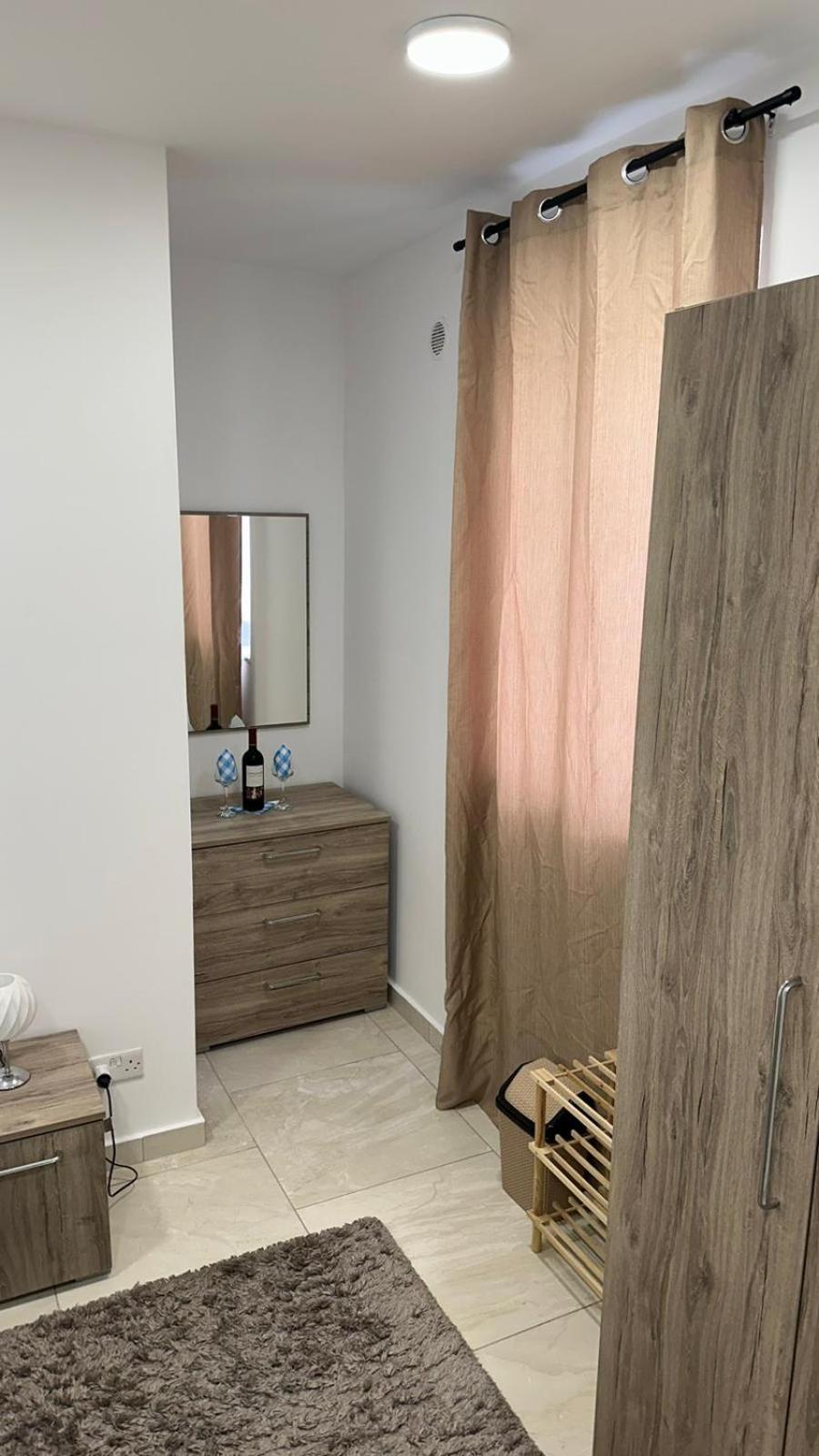 Your Elegant Home Away From Home Shared Apartment Only With Host Żebbuġ المظهر الخارجي الصورة
